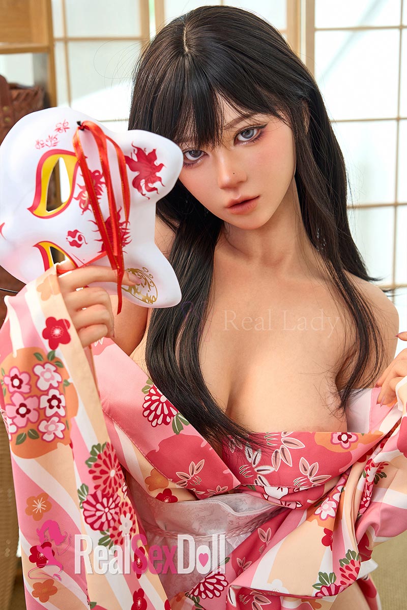 150cm / 4ft11 Silicone Sex Doll Kagura with Head T6 vista 2