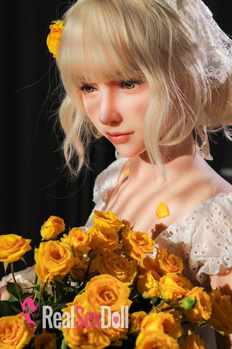 163cm / 5ft4 C-cup Silicone Pro Love Doll Annika.H with Head #068SO vista 4