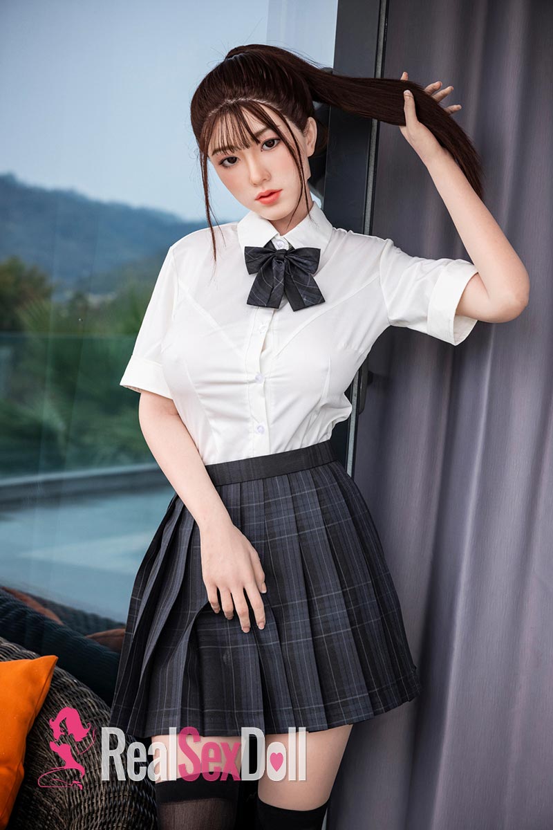 171cm / 5ft7 D-Cup Hybrid / Silicone Sex Doll Jin vista 3