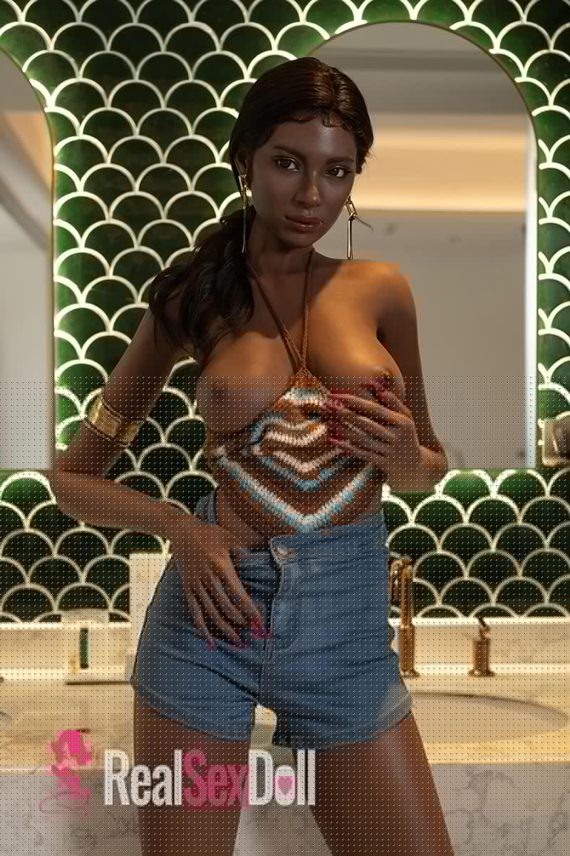 170cm / 5ft7 C-Cup Ebony Sex Doll Zaria vista 3
