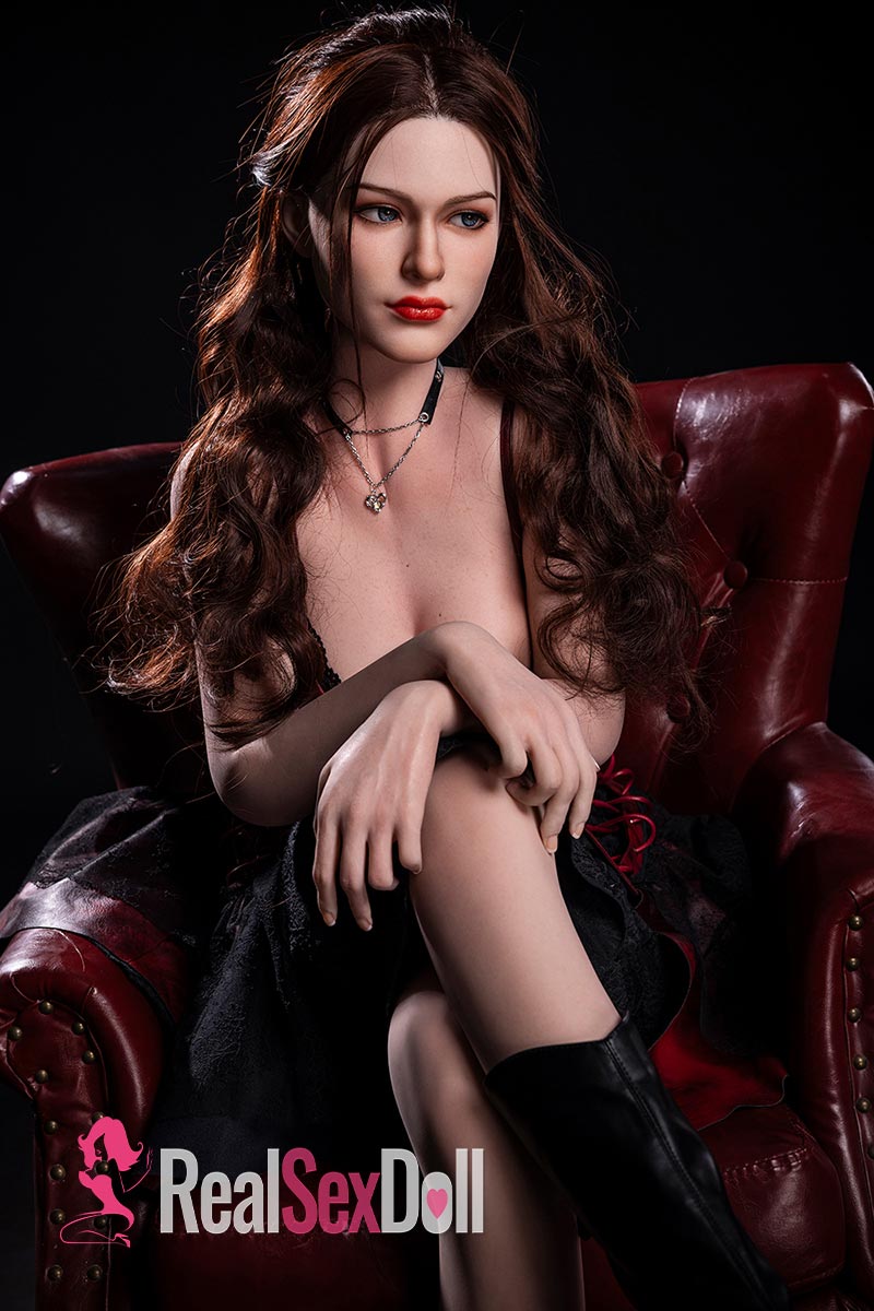 172cm / 5ft8 F-Cup Sexy Sex Doll Eugenia vista 2