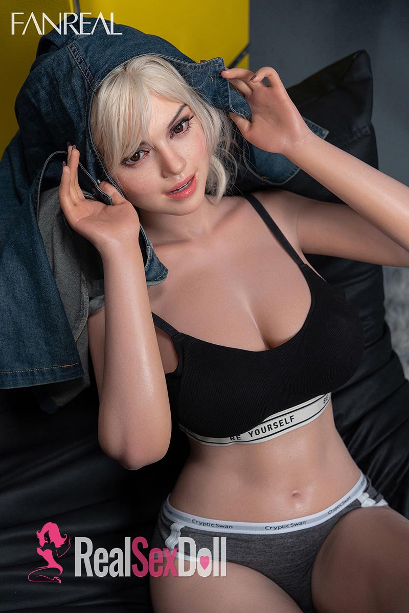 155cm / 5ft1 F-Cup Silicone Sex Doll Maria (ROS Available) vista 4