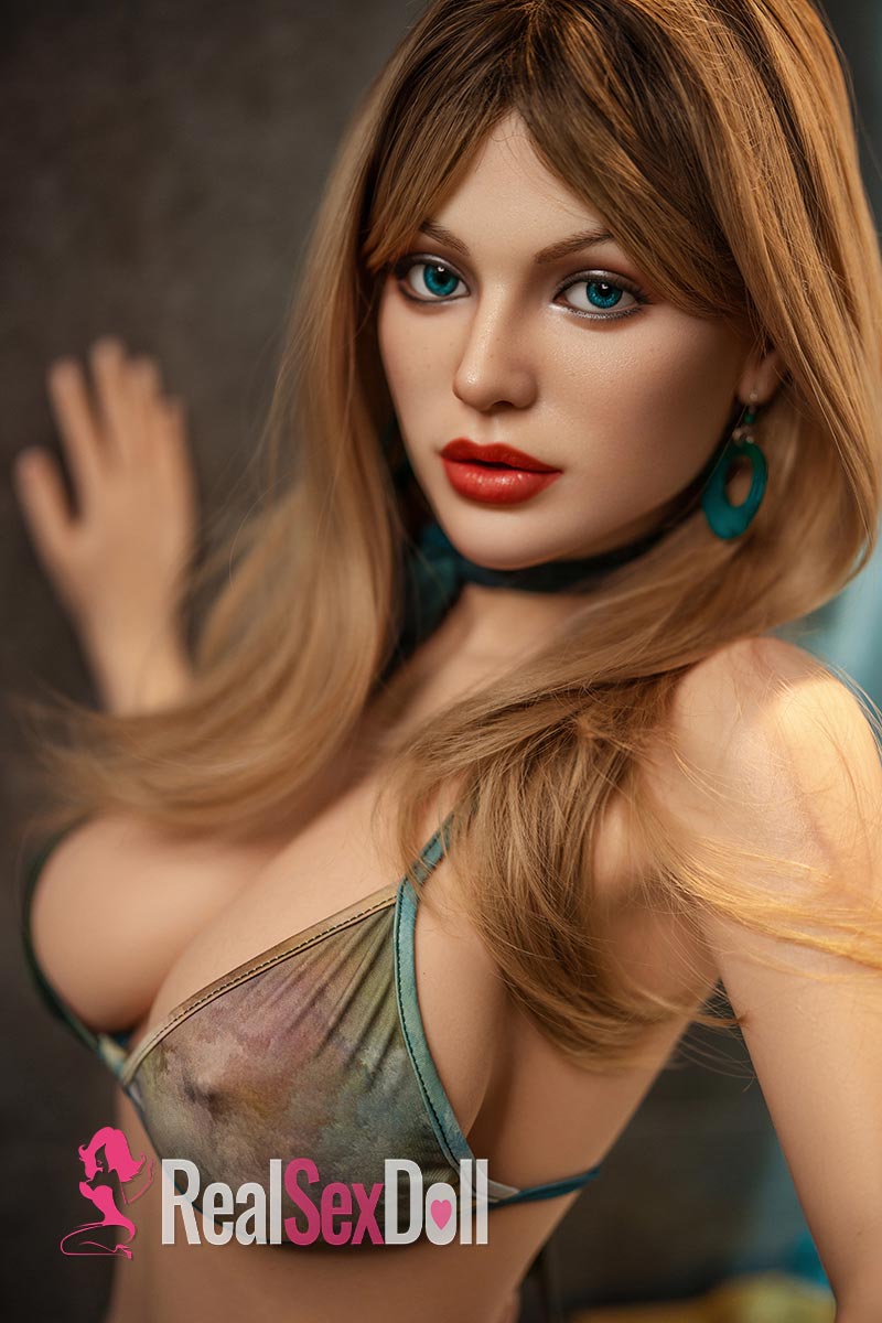 168cm / 5ft6 Silicone Sex Doll with Head #469 vista 2