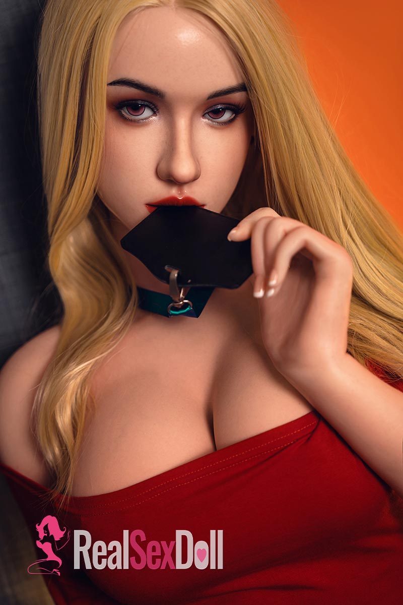 165cm / 5ft5 Silicone Sex Doll with Head #898 vista 2