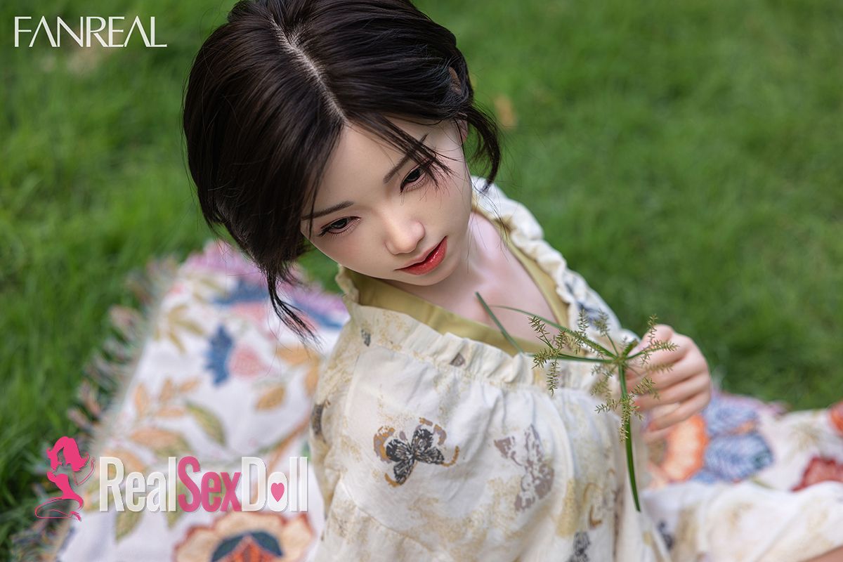 153cm / 5ft B-cup Lovely Silicone Sex Doll Molly, ROS Available vista 8