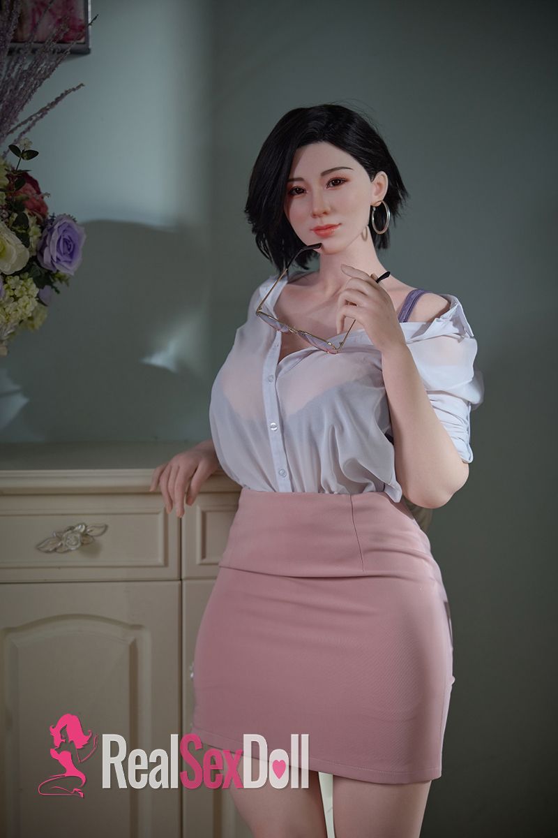 165cm / 5ft5 G-Cup Hybrid Sex Doll Hao vista 7