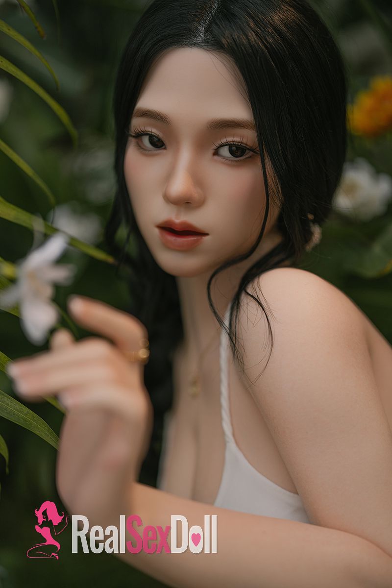 164cm / 5ft4 D-Cup Silicone Sex Doll with Head M26 (Movable Jaw) vista 2