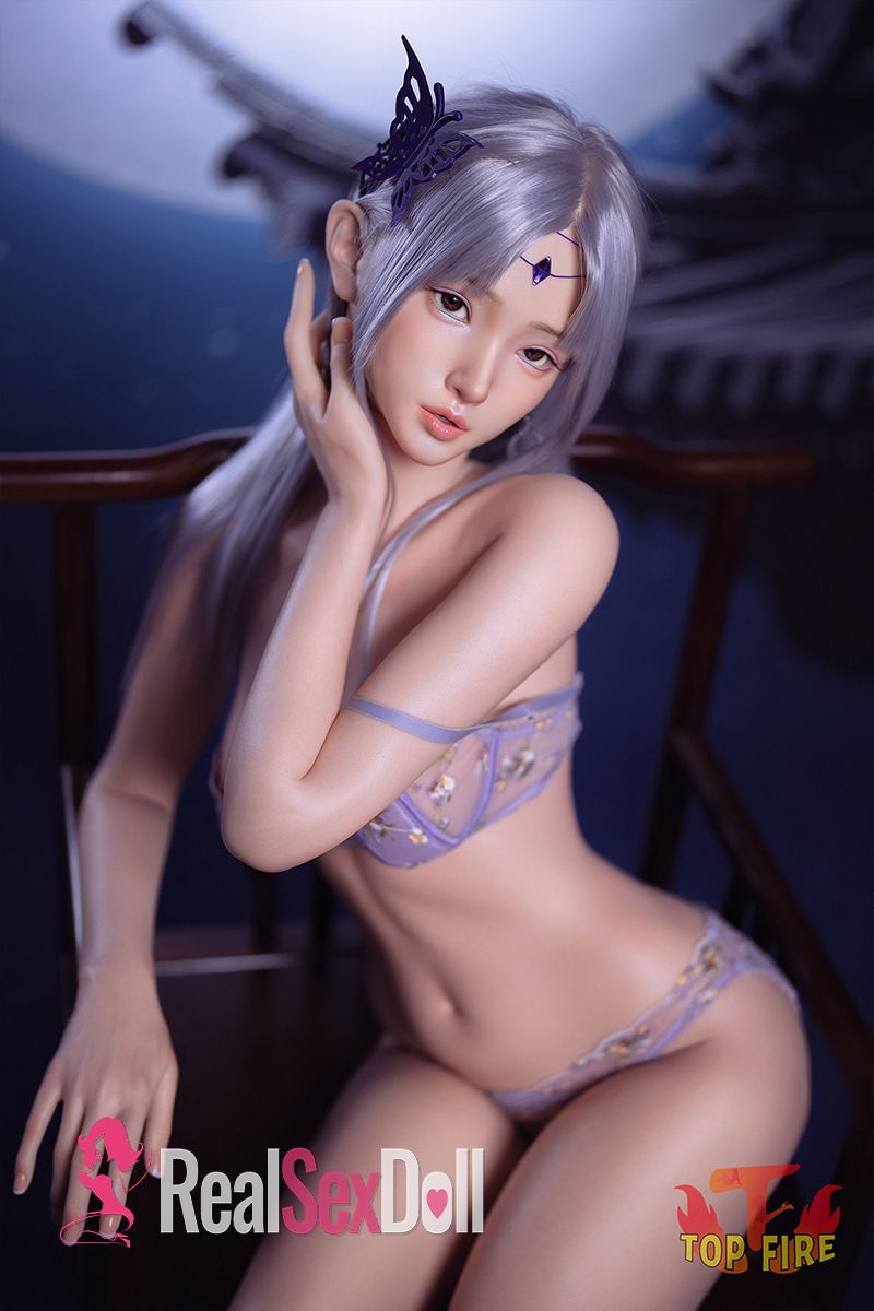 164cm / 5ft4 B-Cup Silicone Sex Doll Nova with ROS Head T56 vista 3
