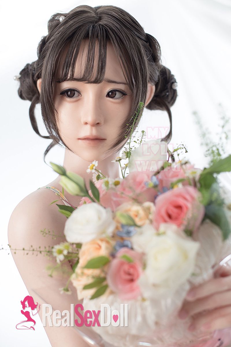 150cm / 4ft11 B-cup Silicone Sex Doll Runa with Head #64B (ROS Available) vista 4