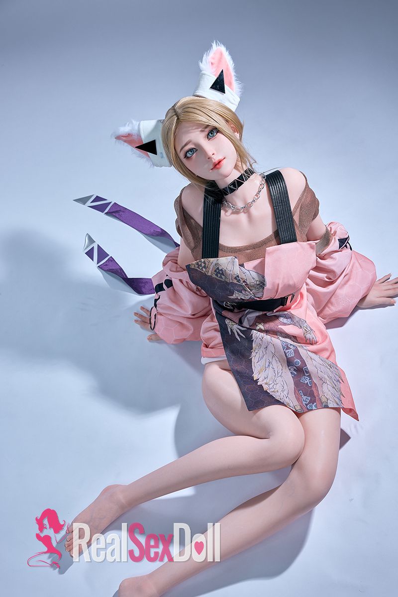 171cm / 5ft7 D-Cup Hybrid / Silicone Sex Doll Luli vista 7