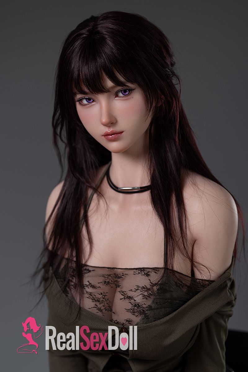 168cm / 5ft6 F-Cup Silicone Sex Doll Iris, ROS Head Available vista 3