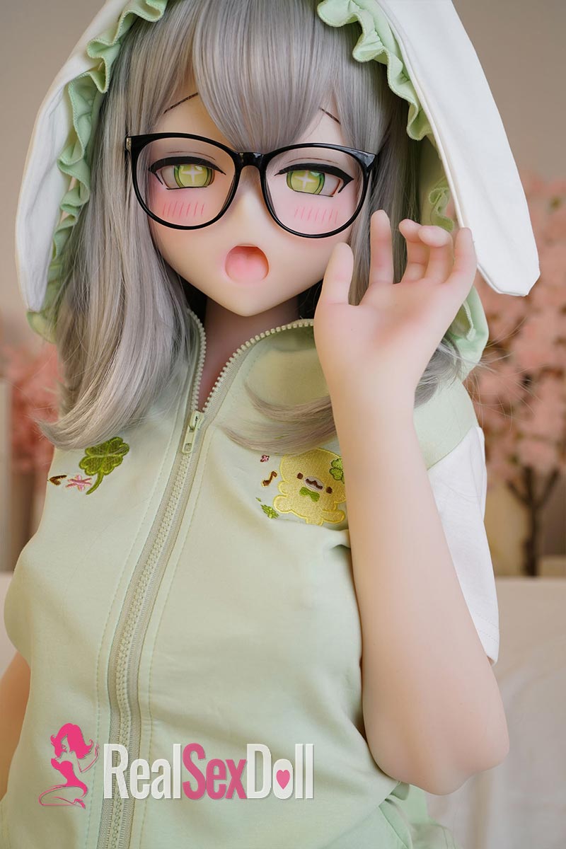 149cm/4ft11 B-Cup Anime S-TPE Sex Doll Aiko vista 2