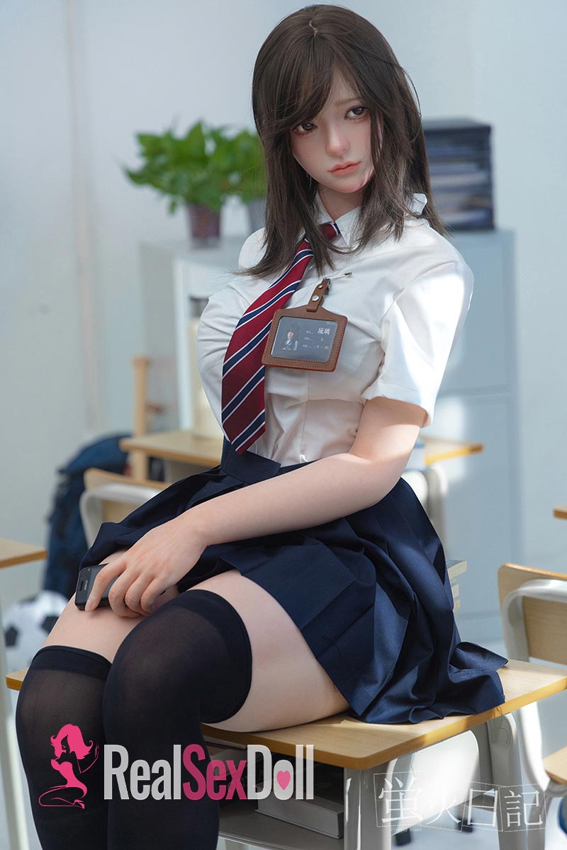 159cm / 5ft2 Silicone Sex Doll Liuli (ROS Available) vista 3