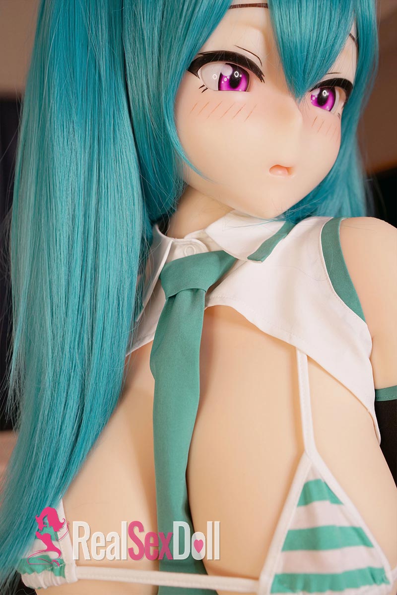 148cm/4ft10 F-Cup Anime Silicone Sex Doll Akane vista 7