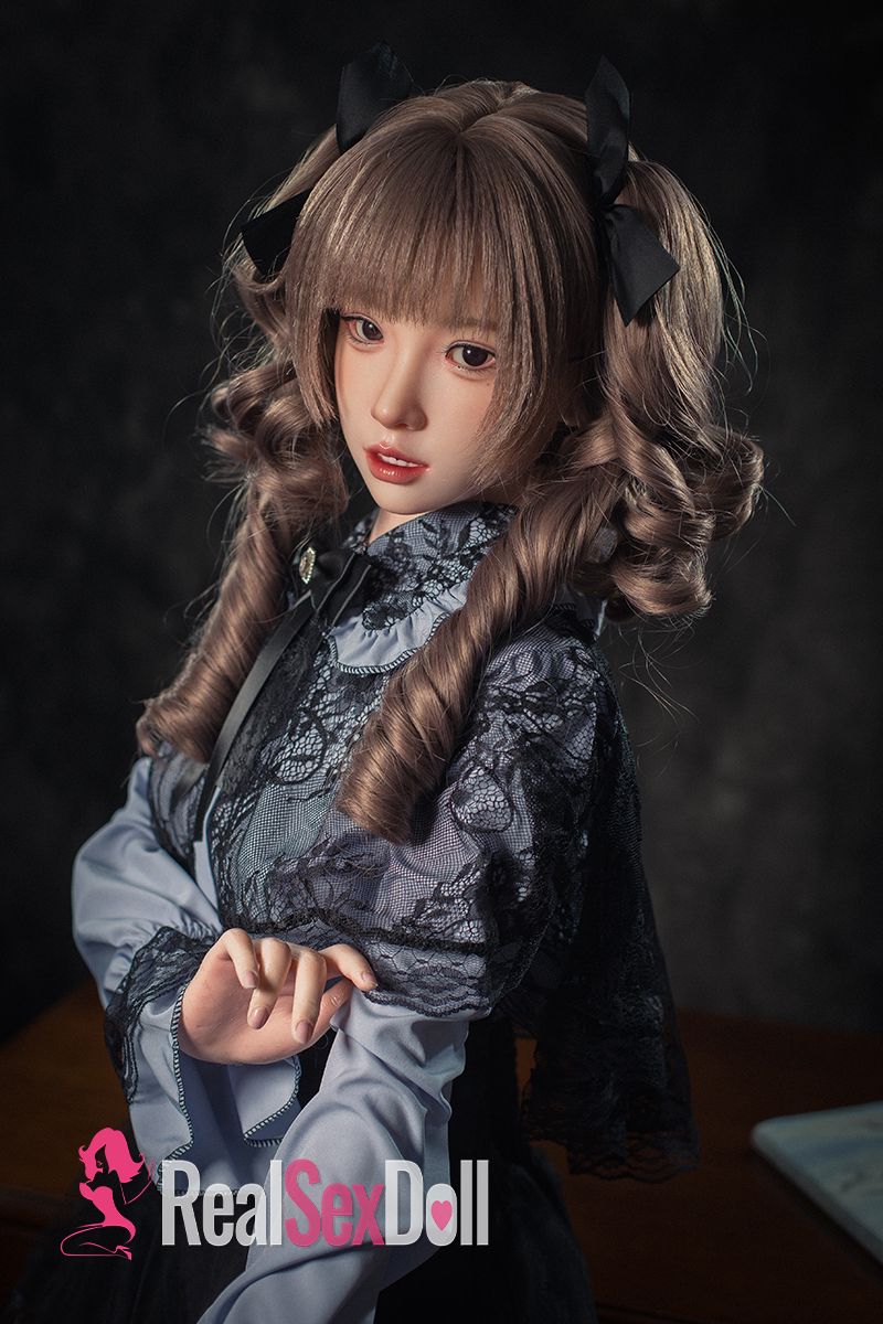 148cm / 4ft10 B-cup Silicone Sex Doll Miyu, Head #103B (ROS Only) vista 6