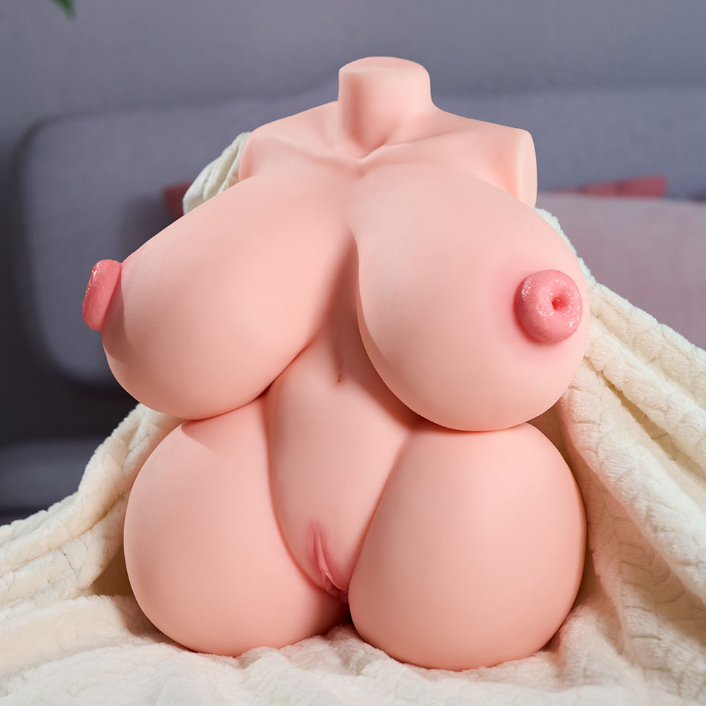 Big Lucy: TPE Sex Torso Nipple Penetration 11kg (24 lbs) vista 5