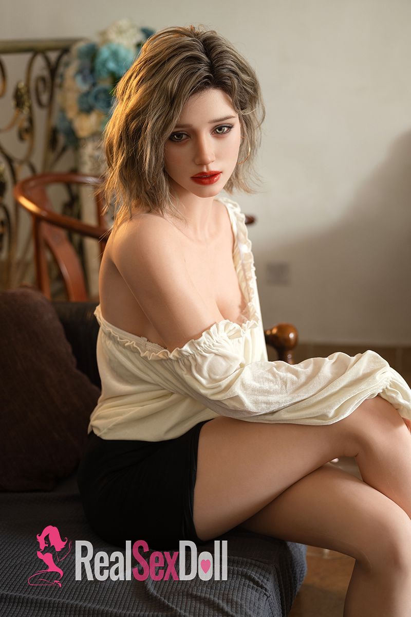 168cm / 5ft6 F-Cup Silicone Sex Doll Sofía, ROS Head Available vista 5