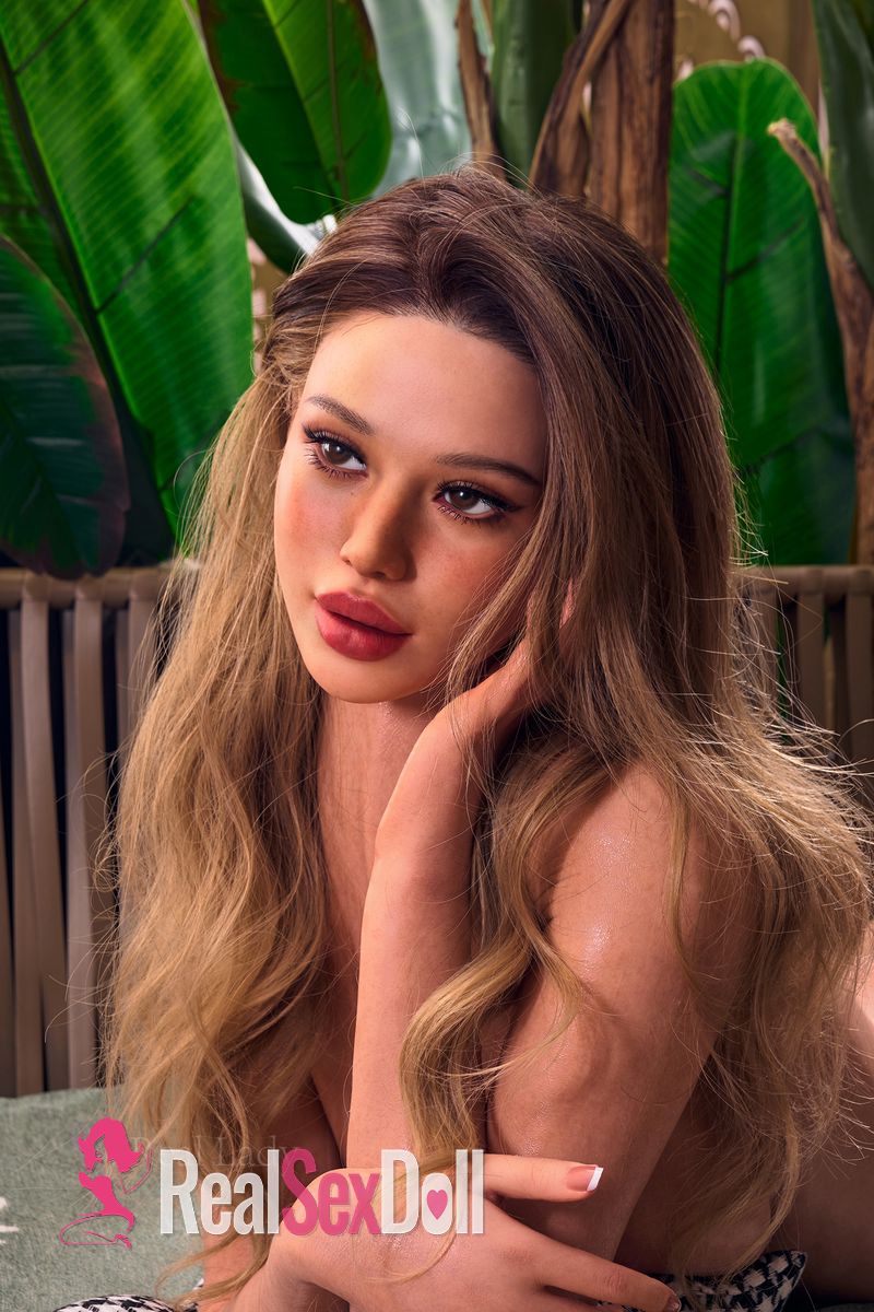 170cm / 5ft7 Silicone Sex Doll Sienna with Head R15, ROS Max Only vista 8