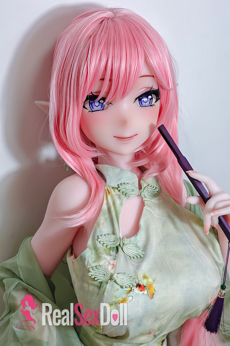 148cm / 4ft10 L-Breasts Anime Silicone Sex Doll Kaneda Shio with Head AHR009 vista 3