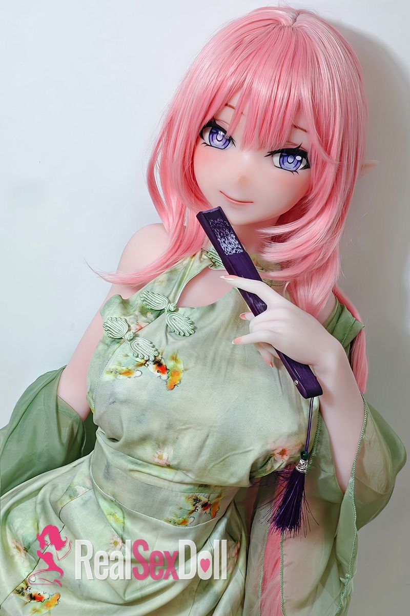 148cm / 4ft10 L-Breasts Anime Silicone Sex Doll Kaneda Shio with Head AHR009 vista 4